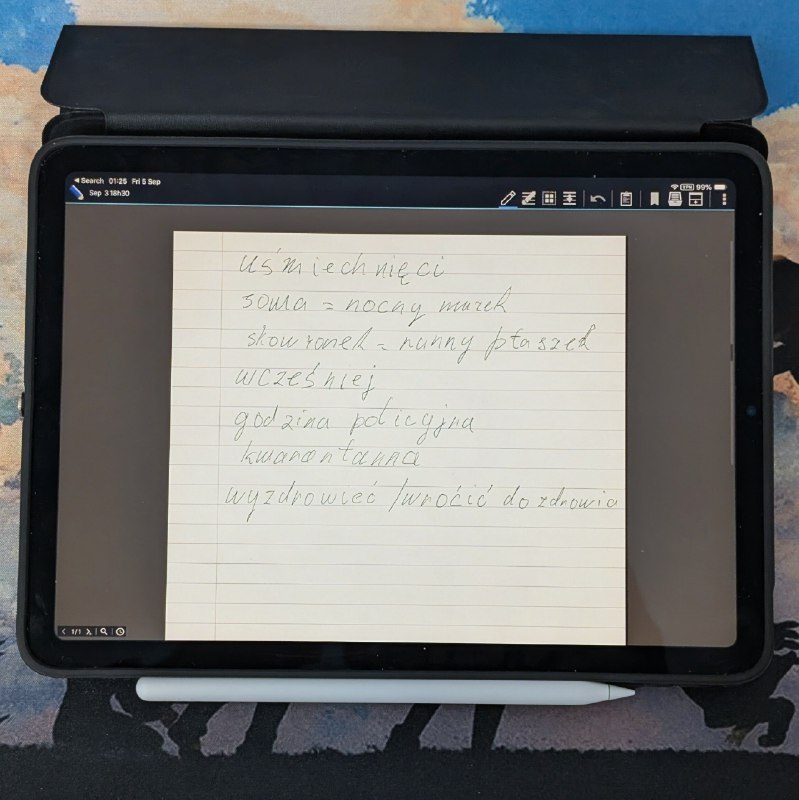 Хотел немного поделиться мыслями об интеграции разных устройств в единую связку.У меня есть множество устройств от разных производителей с разными ОС - ноутбук на Windows, Steam Deck, Meta Quest, Google Pixel, теперь ещё и iPad и все они работают как единое целое. Как? Да очень просто - я всегда выбираю открытые стандарты и протоколы, а не сервисы от корпораций и производителей. Да, на первый взгляд кажется, что покупая, например, макбук, логично просто купить айфон и синхронизировать всё через айклауд, а к айфону можно купить и айчасы и наслаждаться тем, как они работают в единой связке, но у такой схемы есть множество проблем. В дальнейшем вы уже не сможете просто так взять и выйти из этого цифрового гулага, так как, например, продавая айфон, вам придётся продавать ещё и айчасы. Вместо этого корпорационного буллщита я предпочитаю использовать открытые стандарты. Если таковых не имеется, то хотя бы продукты с доступными библиотеками для них или реально открытыми спецификациями.Приведу несколько примеров:Электронная почта - тут всё просто, практически любой провайдер предоставляет протоколы IMAP и POP3. Проблем не будет. Для ProtonMail есть бриджиКалендарь и контакты. Есть протоколы CardDAV и CalDAV, которые поддерживаются практически всеми ОС, в том или ином виде. Просто перейдите на Nextcloud - у любого провайдера, которому вы доверяете или поднимите свой. Вдобавок ко всему, в этом сервисе есть расширение для чтения RSS, поддержка ActivityPub, почтовик и многое другое.Облачное хранилище и синхронизация файлов. Нужно искать провайдера с поддержкой WebDAV или FTP. Nextcloud всё это умеет. Или pCloud. Можно испсользовать в связке с  rclone - это позволяет настроить шифрование данных перед загрузкой в облако. Клиенты есть под многие платформы - Rclone Browser для десктопов, S3Drive для большинства платформ, Round Sync для андроида. В самом худшем случае (iOS), можно на любой, самой дешманской VPS'ке поднять rclone serve и раздать шифрованное облако через WebDAV, что я и сделал. Если требуется просто синхронизация, без бекапа и хранения на каком-то сервере - бессерверный Syncthing подойдёт идеально, протокол открытый, аппки есть под все платформы, на любой вкус. Для припизденной iOS есть SynctrainЛенты новостей и соцсети. Большинство сайтов умеют отдавать контент по протоколу RSS - хоть крупные новостные порталы, хоть мелкие блоги. А кто не  умеет - есть RSS Bridge, который можно поднять на своём сервере и RSS Hub. Просто добавьте в свой ридер (Nextcloud News?) один раз и отсортируйте по папкам и читайте всё из одного места. Клиентов для того же Nextcloud News полно, мне лично нравятся RSS Guard и lire. Из альтернатив есть Tiny Tiny RSS. А можно и вовсе импортировать и экспортировать вручную через OPML.Отправка файлов и синхронизация уведомлений. KDE Connect. Открытый протокол, разные реализацаии, куча форков. На iOS конечно же порезано, потому что Apple - контора пидорасов. Никаких Phone Link и прочего мусора, который ворует ваши данные без необходимости.Менеджер паролей - Bitwarden. Есть куча клиентов под разные платформы, в том числе написанных с нуля и неофициальных (Keyguard, rbw), можно купить за 10 долларов в год подписку, найти что-то бесплатное (доверие к провайдеру не требуется) или поднять на своём сервере. Хотите более классический вариант - KeePass. Открытый формат, к которому огромное количество клиентовСписок можно продолжать бесконечно, а ещё можно комбинировать. Например, для QOwnNotes можно просто использовать папочку в Nextcloud для хранения файлов. Так как он сохраняет заметки в открытом формате Markdown, их без труда можно открыть хоть в виндовом Блокноте, хоть в ненужном Obsidian.Итак, приоритет при выборе кроссплатформенного сервиса должен быть следующи - открытый стандарт, доступная кроссплатформенная библиотека, открытые форматы и спецификации или хотя бы открытый исходный код#windows #linux #android #ios #ipad #iphone