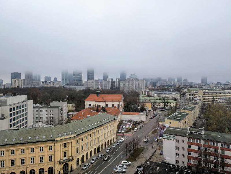 В марте Варшава поприветствовала меня великолепным видом из окна. Это был прекрасный, хотя и тяжёлый день - два рейса подряд, тяжёлая сумка, бессонная ночь. Но этот день и это великолепие я никогда не забуду. Люблю эту страну#Польша #путешествияВ марте Варшава поприветствовала меня великолепным видом из окна. Это был прекрасный, хотя и тяжёлый день - два рейса подряд, тяжёлая сумка, бессонная ночь. Но этот день и это великолепие я никогда не забуду. Люблю эту страну#Польша #путешествия
